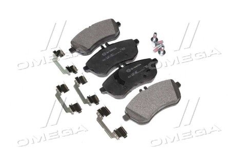 Колодка гальм. диск. MB C-CLASS передн. BREMBO P50067