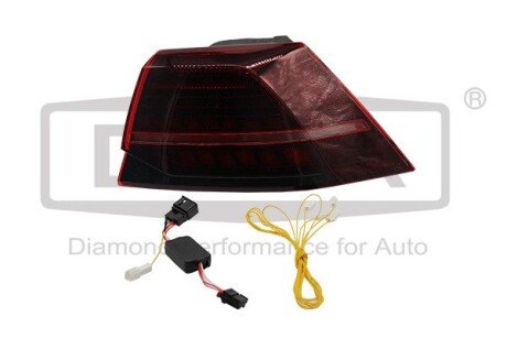 Ліхтар правий зовнішній LED VW Golf (17-20) DPA 99451795802