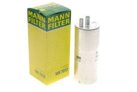 Фільтр паливний -FILTER MANN WK 7012